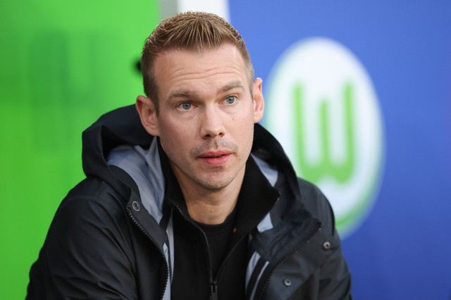 Tommy Stroot, pelatih tim wanita VfL Wolfsburg. Foto: AFP/Ronny Hartmann