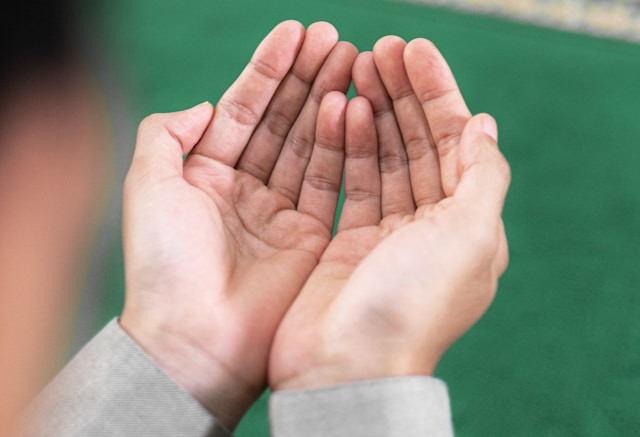 Ilustrasi bacaan doa ganti puasa. Foto: Unsplash/Masjid Pogung Dalangan