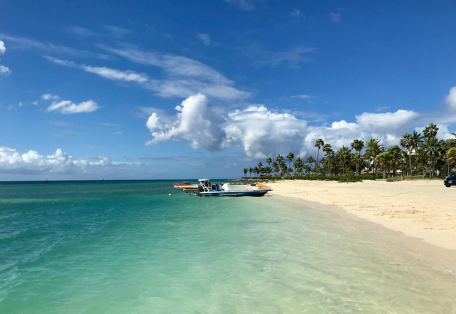 Ilustrasi mitos pantai anyer. Pexels/Joe Ambrogio