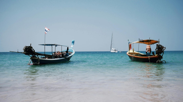 Ilustrasi mitos pantai marina semarang. Pexels/Kig Chaninart