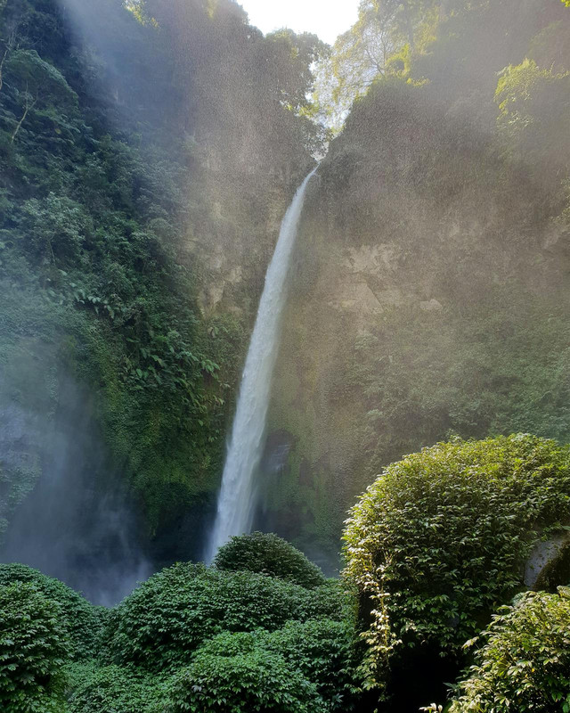 air terjun coban lanang | pexels.com