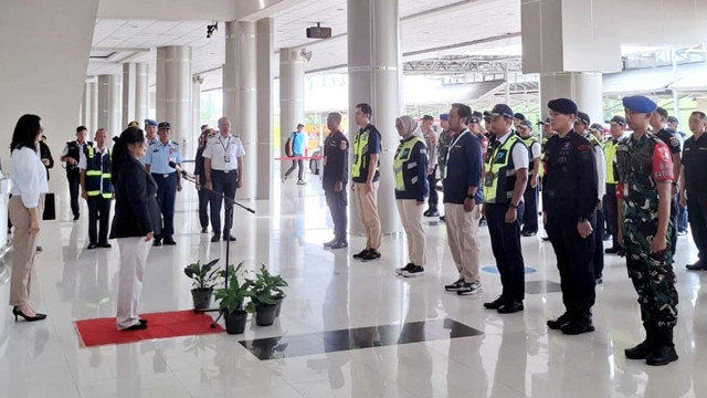 Apel kesiapan pengamanan di Bandara Sam Ratulangi Manado.