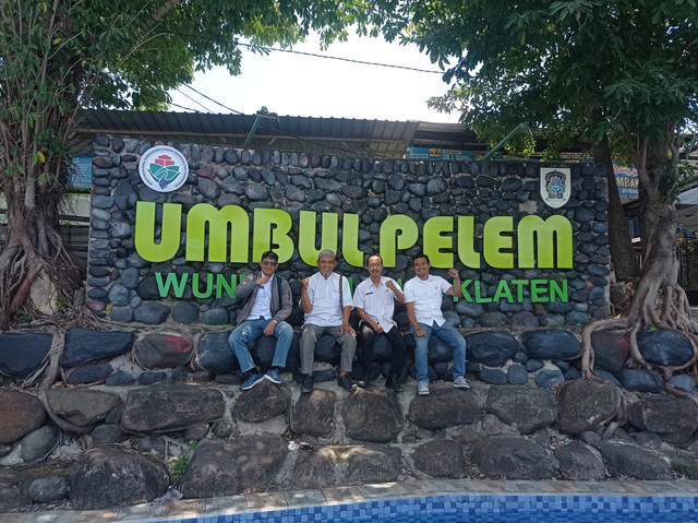 Wisata air Umbul Pelem di Desa Wunut, Kecamatan Tulung, Kabupaten Klaten berhasil mensejahterakan warga berkat program Desa BRILiaN. Foto: Dok. BRI