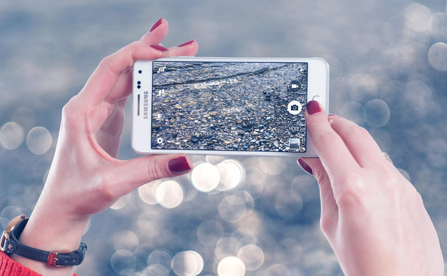 Ilustrasi rekomendasi hp samsung harga 3 jutaan ram 8gb. Sumber: Pixabay/FelixMittermeier