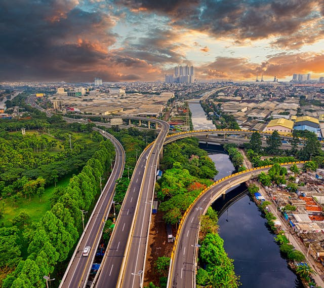 Ilustrasi  tarif Tol  Sibanceh 2025. Sumber: Pexels/Tom Fisk