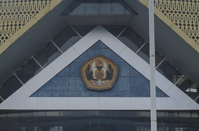Ilustrasi Universitad Padjajaran (UNPAD). Foto: Yaumul-Izza/Shutterstock