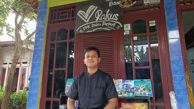Dokumen Pribadi Penulis: Muhamad Robi Pendiri Rumah Baca Rakus