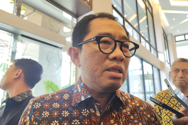 Wakil Menteri Perindustrian (Wamenperin) Faisol Riza di kantor Kemenko Perekonomian, Senin (7/4/2025). Foto: Widya Islamiati/kumparan