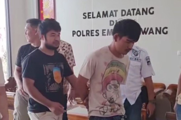 Pelaku perampokan dan pemerkosaan saat ditangkap polisi di Empat Lawang. Foto : Dok/Polres Empat Lawang