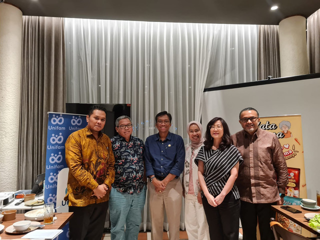 Founder Kata Oma, Furiyanti (kedua dari kanan) dalam acara Ayo UKM, Tunggu Apa Lagi?, beberapa waktu lalu. Foto: Dok. Istimewa