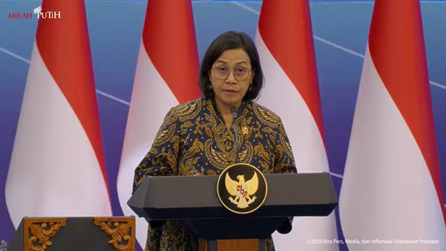 Menteri Keuangan (Menkeu), Sri Mulyani mengahdiri cara sarasehan ekonomi di Menara Mandiri Sudirman, Jakarta pada Selasa (8/4/2025). Foto: @SekretariatPresiden