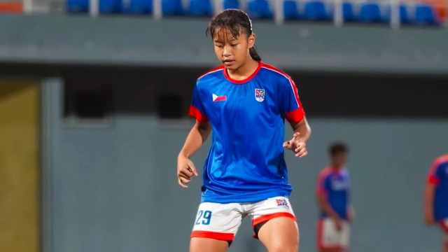Nafeeza Ayasha Nori, pesepak bola wanita Indonesia yang bermain di Makati FC, klub Liga Filipina Wanita. Foto: Dok. Nafeeza Ayasha Nori