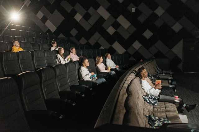 Ilustrasi harga tiket jumbo. Pexels/Pavel Danilyuk