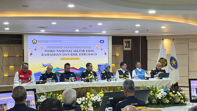 Konferensi pers Penutupan Satgas RAFI 2025 sektor ESDM di kantor BPH Migas, Jumat (11/4/2025). Foto: Fariza Rizky Ananda/kumparan