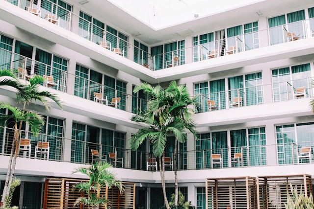 Hotel 24 Jam di Bandung. Foto hanya ilustrasi, bukan tempat sebenarnya. Sumber: Unsplash/Francesca Saraco
