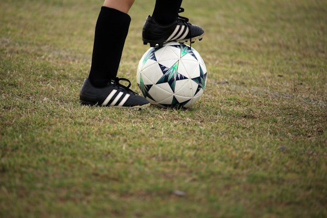 Ilustrasi Persis vs Malut United: jadwal, link live streaming, dan cara nontonnya. Foto: Unsplash/Hal Gatewood