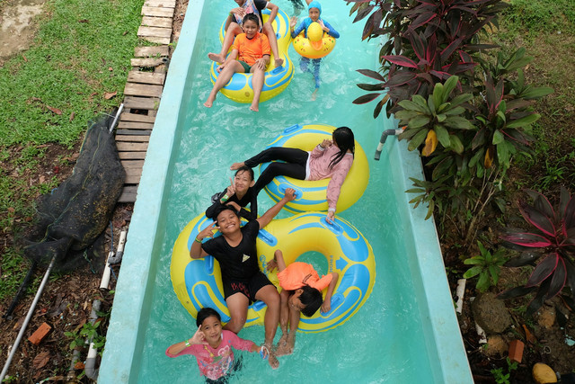 Siantar Waterpark. Foto hanya ilustrasi, bukan tempat sebenarnya. Sumber: Unsplash/Yoga Sukma