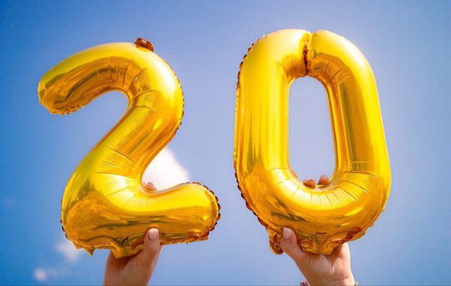 Ilustrasi Kelahiran 2005 Umur Berapa 2025?   Sumber Unsplash/Matthew Ball
