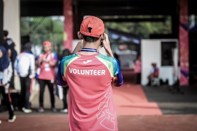 Ilustrasi Kontribusi Unik untuk Volunteer. Foto: dok. Unsplash/ray sangga kusuma