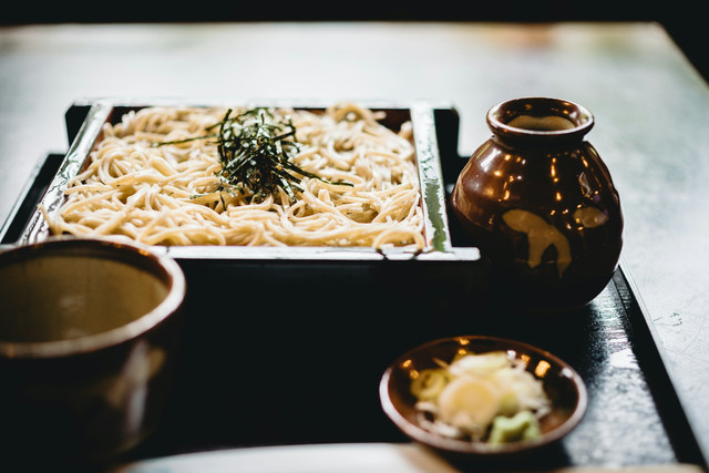 Harga makanan di Jepang. Foto salah satu sajian makanan di restoran di Jepang. Sumber: Unsplash/Masaaki Komori