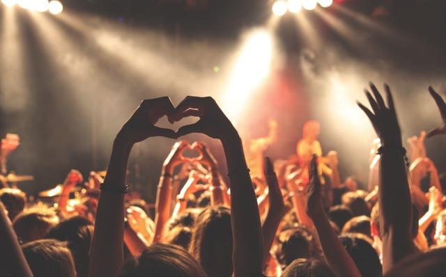 Ilustrasi Setlist ENHYPEN Coachella 2025 Sumber Unsplash/Anthony DELANOIX
