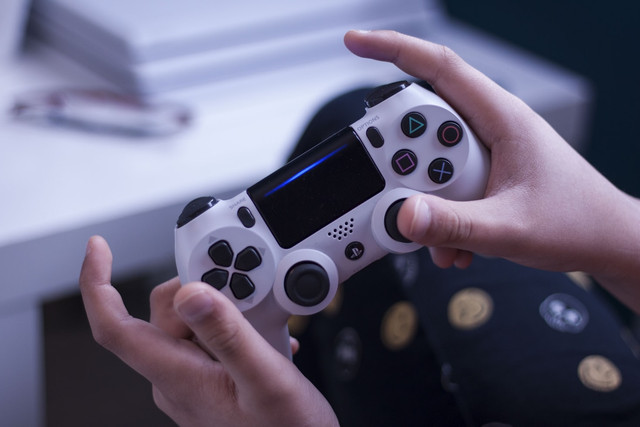 Ilustrasi untuk cheat The Warriors PS2. Foto: Unsplash/Mélanie THESE