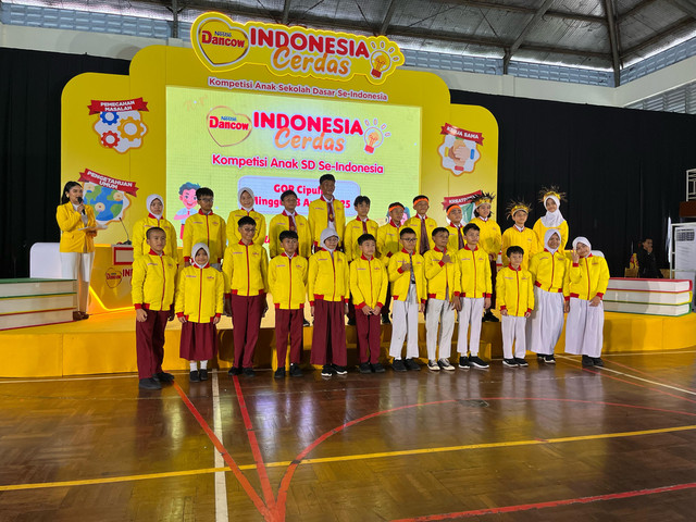 Acara Ajang Kompetisi Edukatif bersama DANCOW Indonesia Cerdas di GOR Seskoal Cipulir, Minggu (13/4/2025). Foto: Eka Nurjanah/kumparan