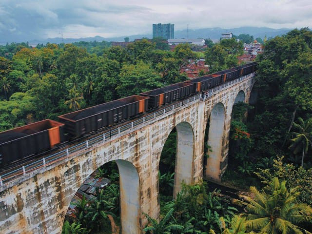 Ilustrasi kereta babaranjang. | Foto: Dok Lampung Geh