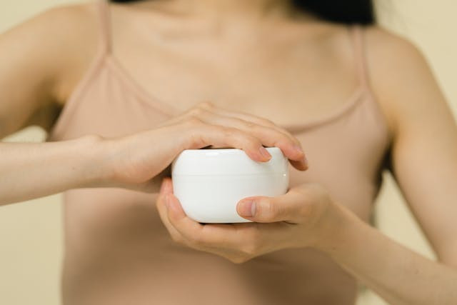 Ilustrasi rekomendasi cleansing balm. Sumber: pexels.com