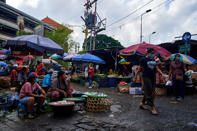 Tempat Belanja Murah di Jakarta. Foto Hanya Ilustrasi, Bukan Sebenarnya. Sumber Foto: Unsplash.com/Wherda Arsianto