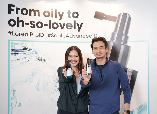 Melati Putri Kesumadewi, Junior Product Manager dan Dana Gading, Head of Marketing L'Oreal Professionnel. Foto: L'Oreal 