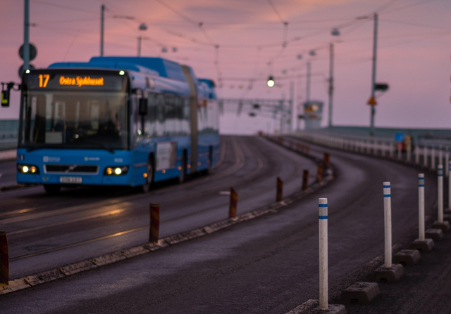 jaklingko yang lewat mall artha gading. Foto Hanya Ilustrasi Bukan Tempat Sebenarnya. Sumber Foto: Pixabay/mammela