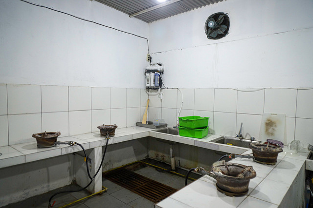 Kondisi mitra dapur makan bergizi gratis (MBG) di kawasan Kalibata, Jakarta, Rabu (16/4/2025). Foto: Iqbal Firdaus/kumparan