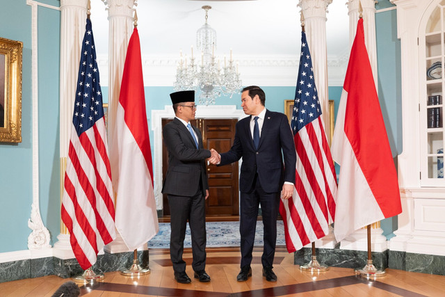 Menteri Luar Negeri Indonesia Sugiono bertemu dengan Menteri Luar Negeri AS Marco Rubio di Washington DC. Foto: Dok. Kementerian Luar Negeri
