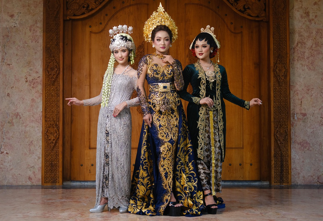 sewa baju adat di bogor. Foto Hanya Ilustrasi Bukan Tempat Sebenarnya. Sumber Foto: Pixabay/Deddy_sunarto