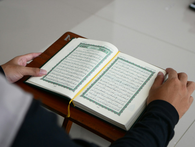Ilustrasi Apakah Puasa Syawal Harus 6 Hari Berturut-turut. Sumber: Unsplash/Masjid MABA