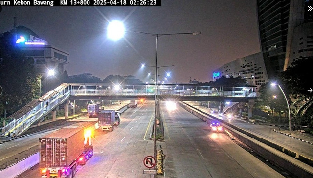 Tol Wiyoto Wiyono yang sempat macet kini kembali lancar pada, Jumat (18/4). Foto: X/@SenkomCMNP