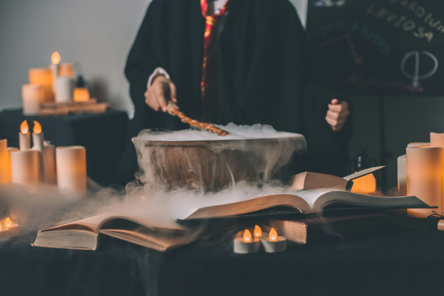 Pemain Serial Harry Potter, foto hanya ilustrasi: Unsplash/Artem Maltsev