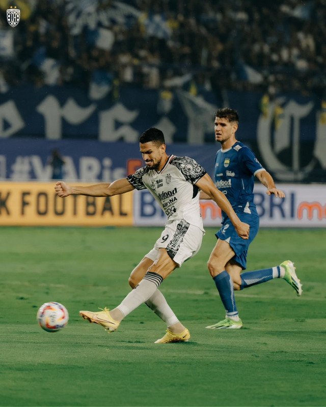 Persib vs Bali United. Foto: X @BaliUTD