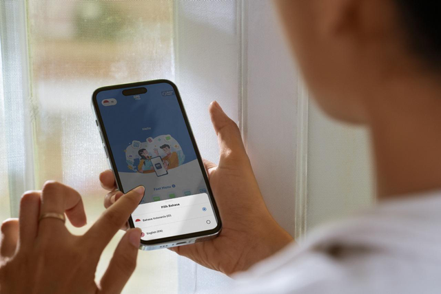 Super app BRImo hadir dengan bahasa Indonesia dan bahasa Inggris. Foto: Dok. BRI