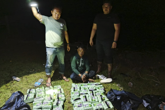 Dittipid Narkoba Bareskrim Polri gagalkan penyelundupan sabu 38 Kg yang masuk dari Malaysia ke Bengkalis dengan speedboat, Sabtu (19/4/2025). Foto: Dok. Bareskrim Polri