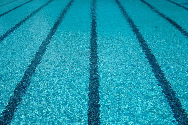 Kolam Renang Slanik (Foto hanya ilustrasi, bukan tempat sebenarnya) Sumber: unsplash