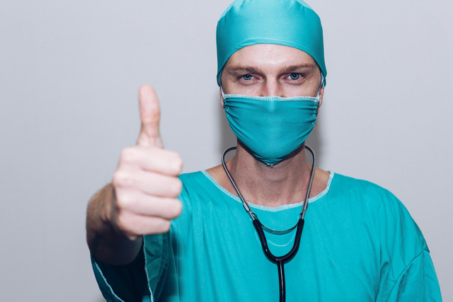 Ilustrasi dokter penyakit dalam. Foto: Unsplash