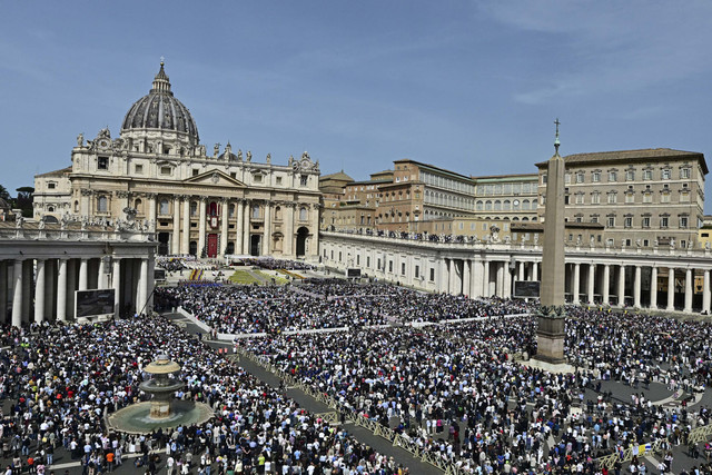 Pope di Vatikan. Foto: Tiziana Fabi/AFP