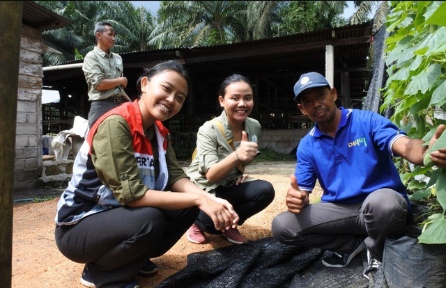 Yayasan Rumah Energi (Rumah Energi) di Zona Rokan dan PHR menginisiasi Program Desa Energi Berdikari (DEB) di Desa Mukti Sari Kecamatan Tapung, Kabupaten Kampar dengan membangun 20 unit biogas. Foto: PHR