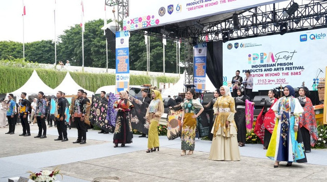Kain Batik dan Lukisan Hasil Karya Warga Binaan Laku Ratusan Juta Rupiah dalam IPPAFest 2025