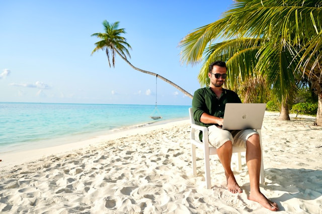 Pengertian dan Tantangan Self Employed. Foto Hanya Ilustrasi, Bukan Sebenarnya. Sumber Foto: Unsplash.com/Kemal Esensoy