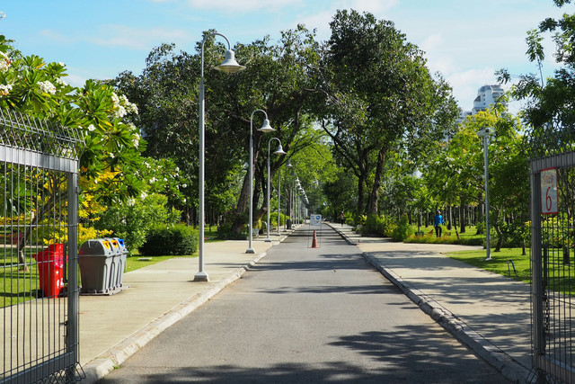 Alun-Alun Sidoarjo. Foto hanya ilustrasi, bukan tempat sebenarnya. Foto: dok. Unsplash/Rutpratheep Nilpechr