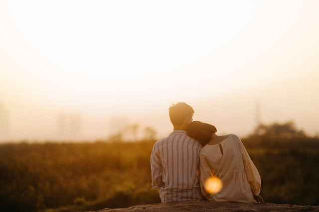 Ilustrasi ucapan selamat pagi bahasa jawa romantis. Foto: Pexels.com