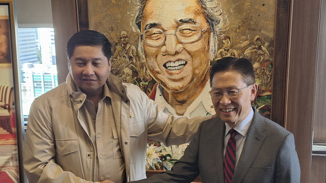 Pertemuan Menteri PKP Maruarar Sirait dengan CEO Lippo Group James Riady soal Meikarta di Kantor Kementerian PKP Wisma Mandiri Jakarta Pusat pada Rabu (23/4/2025). Foto: Argya D. Maheswara/kumparan